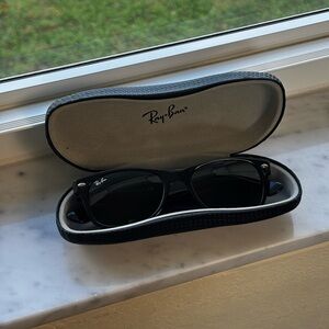 Ray-Ban Black Sunglasses